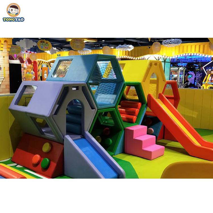 Promotion Amusement Zone Indoor Soft Kid's Playground Equipment