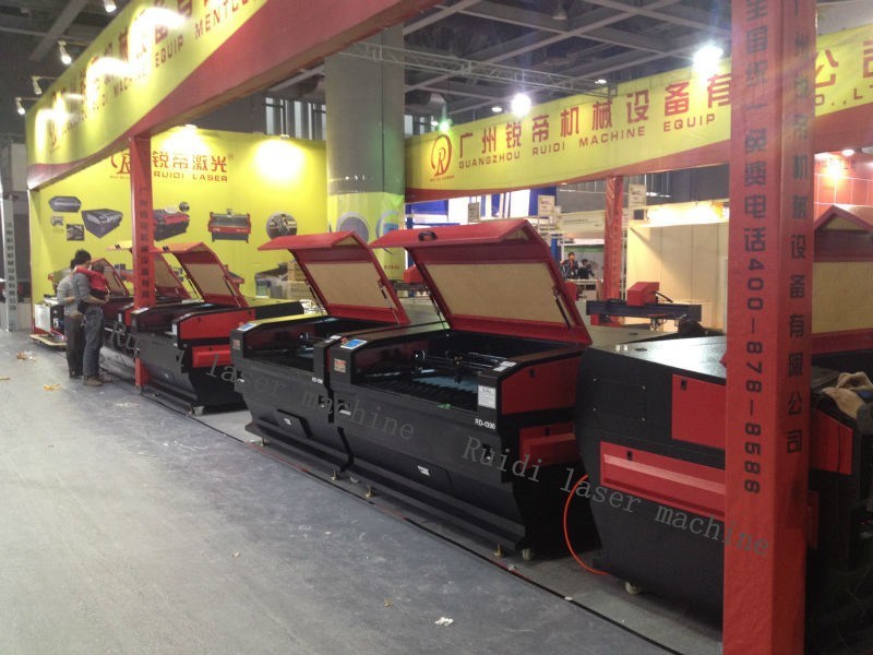 1390 MDF, Wood, Acrylic Laser Cutting Engraving Machine for Non-Metal Materials