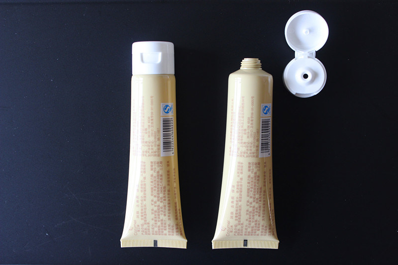 BPA Free High Quality Plastic PE Cosmetic Tube and Pharmacy Tube
