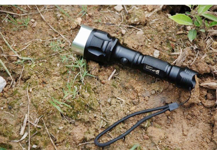 Police Man CREE Q5 LED Rechargeable portable Flashlight
