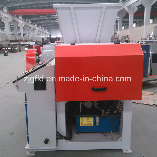 New Type Plastic Single Shaft Shredder (WT)