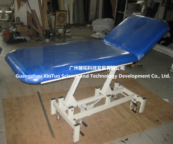 Three Section Electric Examination Table, S. S Adjust Back Rest Examination Couch
