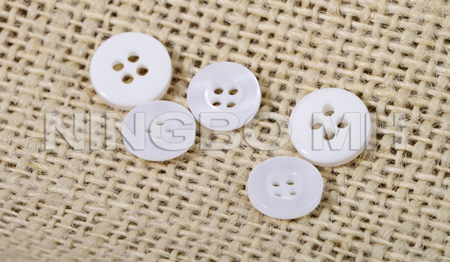 Wholesale Four Holes Shirt Button