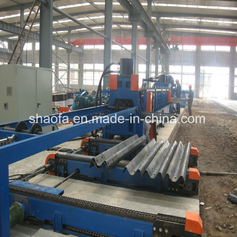 High Quality Galvanized Shaped Highway Guardrail Roll Forming Machine