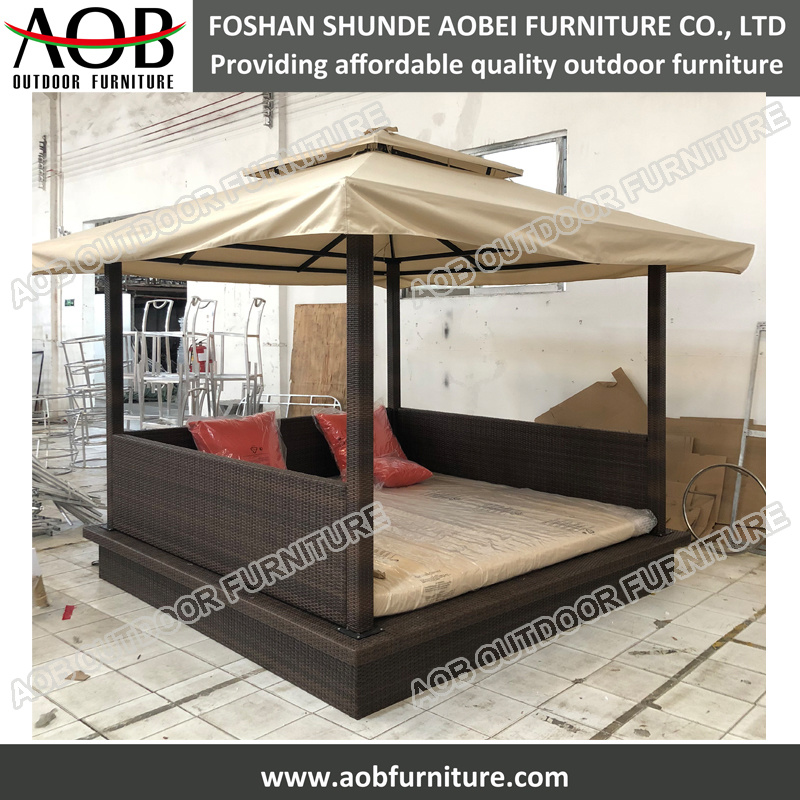 Outdoor Furniture Rattan Gazebo Daybed