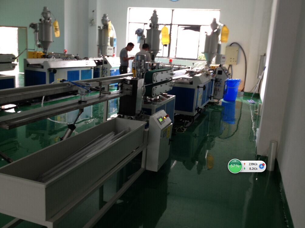 PC LED Lighting Tubes Extrusion Machine