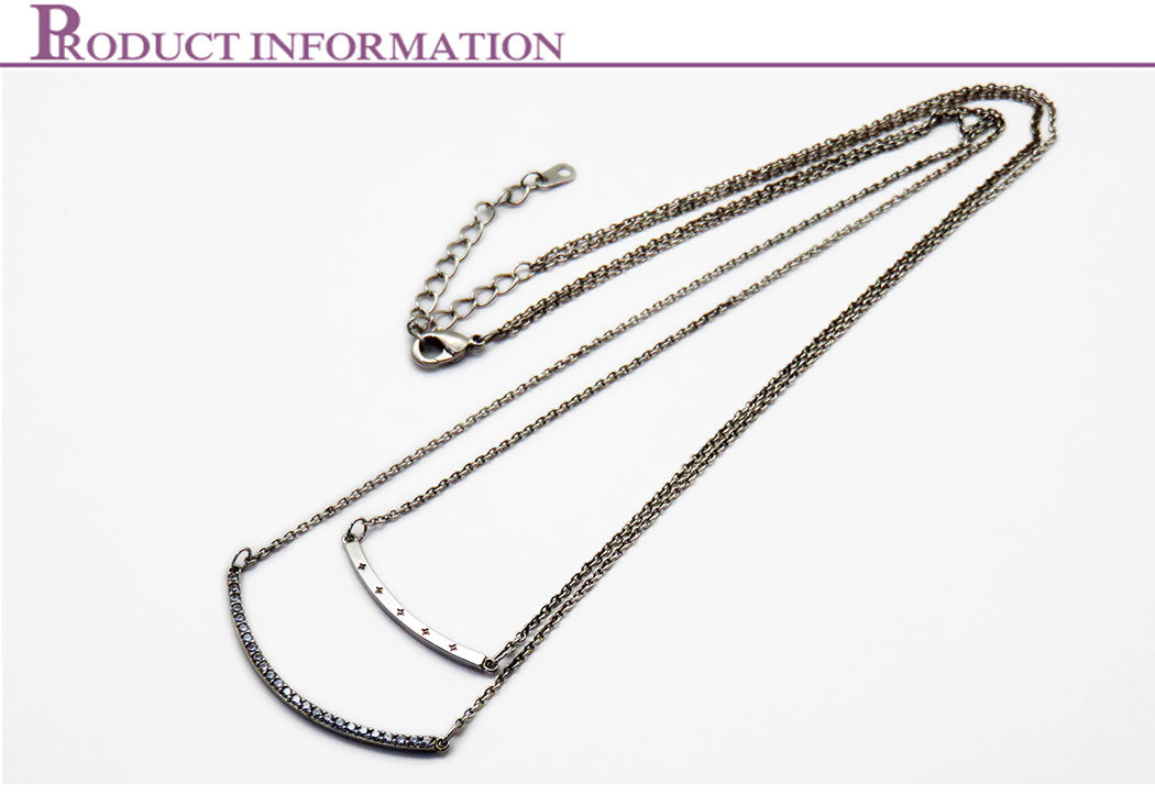 Simple Design Layered Necklace for Women with Crystal Pendant