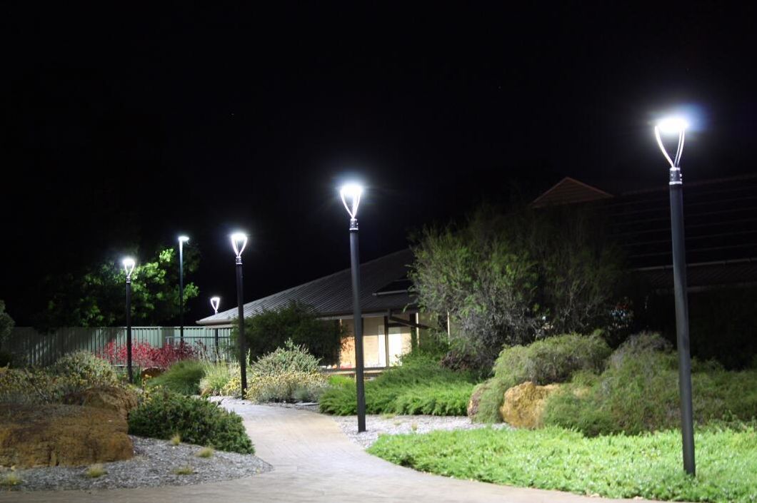 30W 50W 75W 100W Decorative Street Lighting Fixtures Pole Mounted Light Decorative LED Street Lights LED Pole Lamp