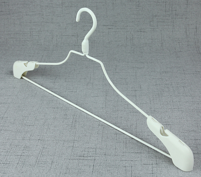 High Quality Metal Clothes Hanger with Non-Slip Shoulders and Clips