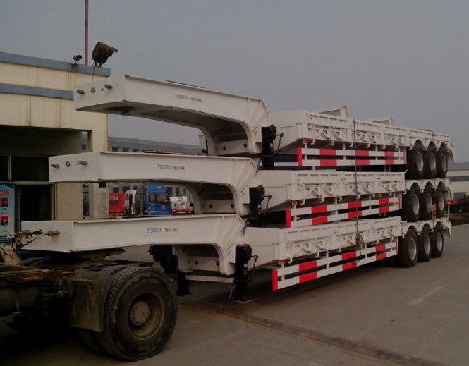 China Famous Brand BPW/Fuwa Axle Low Bed Semi Trailer for Sale