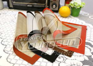 Non-Stick Silicone Baking Sheet / Oven Liners