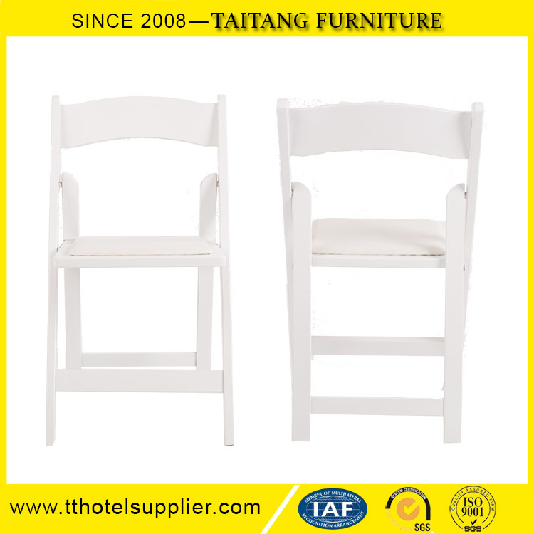 Folding Resin White Plastic Chair White Classic Design Outdoor Use Garden Event Strong Frame