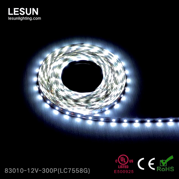 UL Approval 2835SMD 12V LED Flexible Strip Light/Rope Strips for Decorate Lighting LC7558g