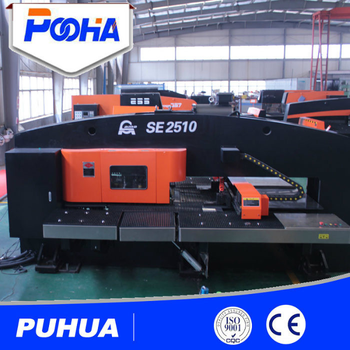 China Servo Drive Sheet Metal CNC Turret Punch Press Machine