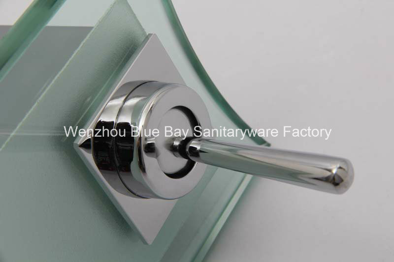 Wenzhou Bathroom Chrome Glass Waterfall Basin Mixer