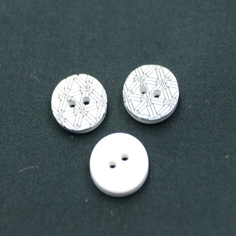 2 Holes New Design Polyester Button (S-026)