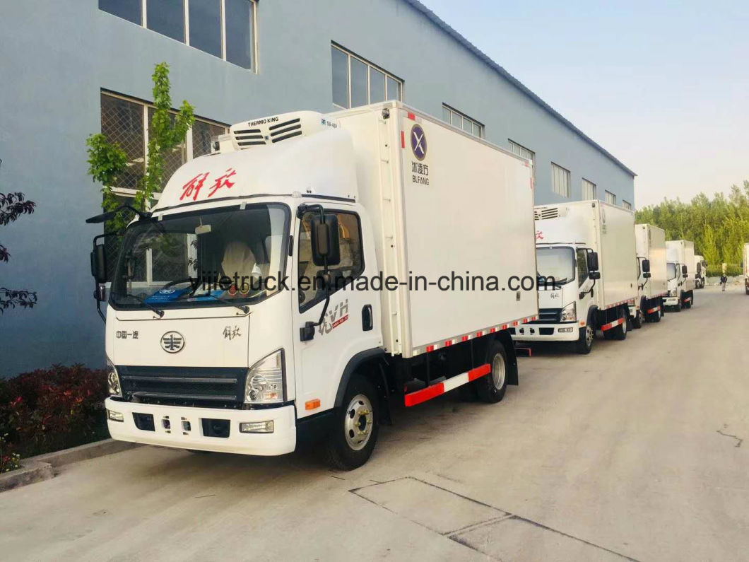 Chinese Famous Brand 4X2 Refrigerator Freezer Cargo Van 5tons Small Refrigerator Truck