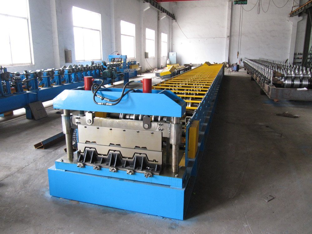 High-End Steel Structure Production 688 Floor Deck Roll Forming Machine