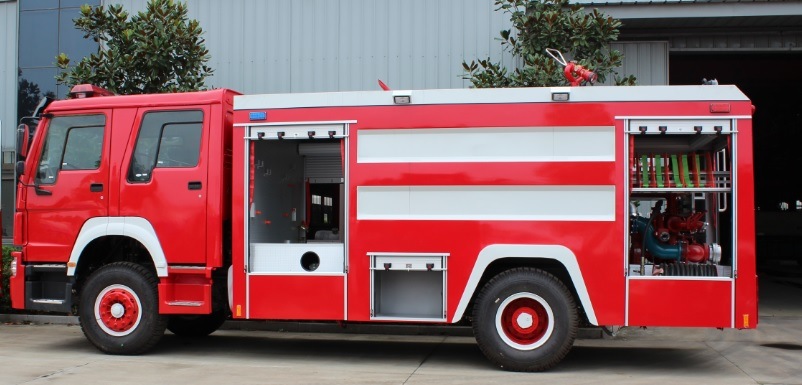 Sinotruk HOWO Foam Fire Truck / Fire Fighting Truck