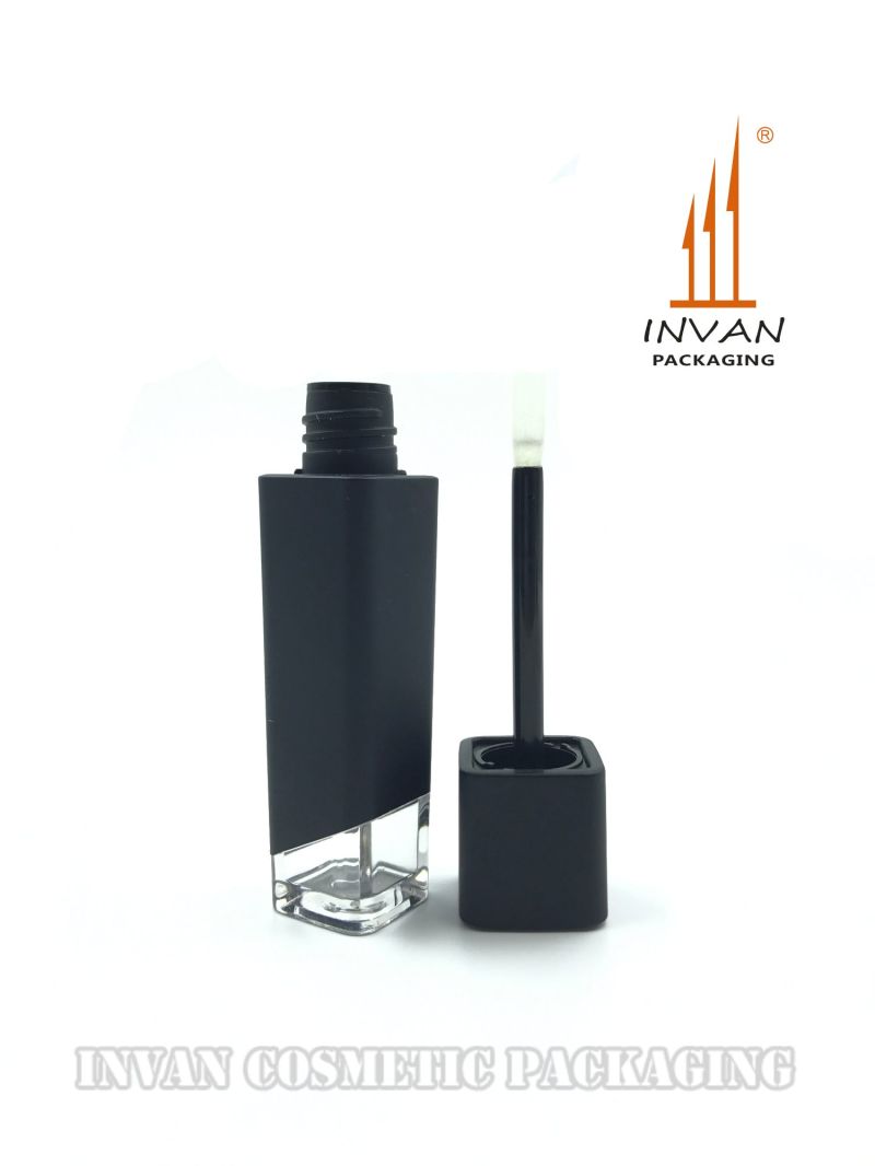 New Design Black Matte Clear Base Cosmetic Packaging Lipgloss Tube for Makeup