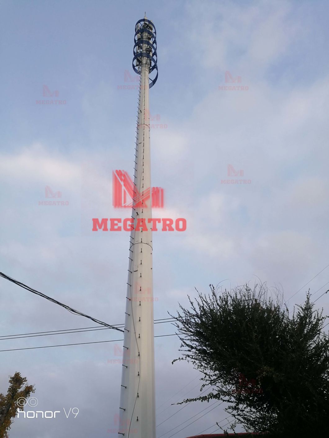 Megatro High Communication Steel Pole Telelcom Tower