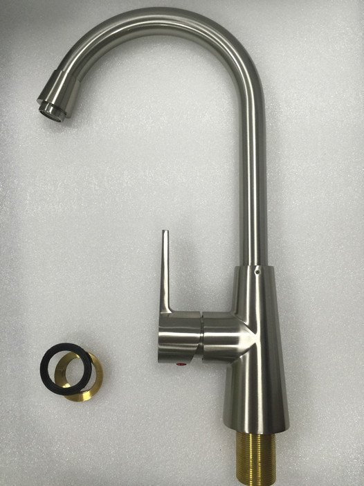 Sanitary Ware Brass Material Satin / Chrome Plated Kitchen Faucet (2028)