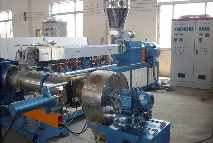 Co-Rotating Twin-Screw Extrusion Granulation Line