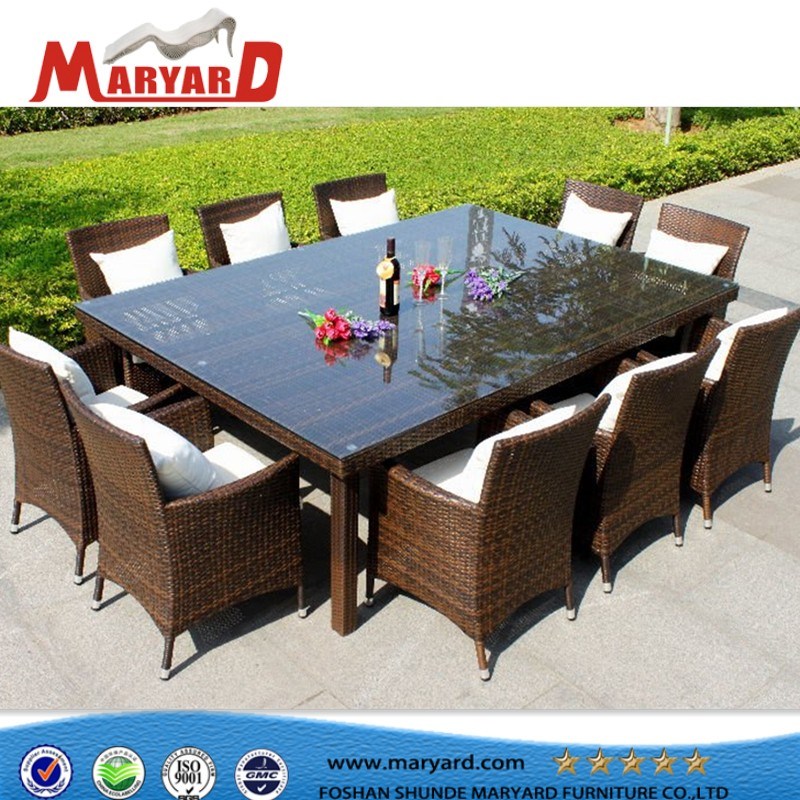 Modern PE Rattan Dining Table Set and Dining Outdoor Table