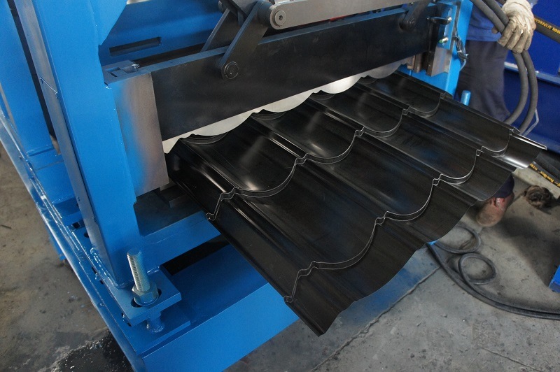 Colored Steel Roof Tile Roll Forming Making Machine