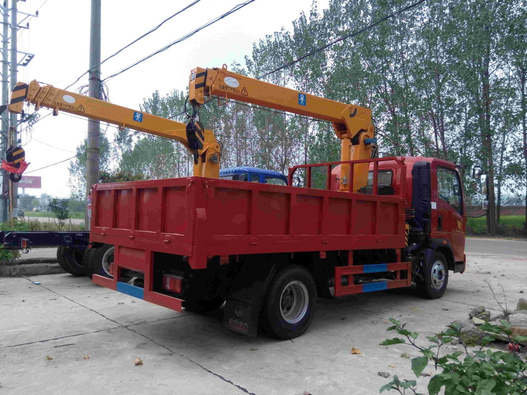 Sinotruk Light Cargo Truck with Telescopic Book 2 Ton Crane