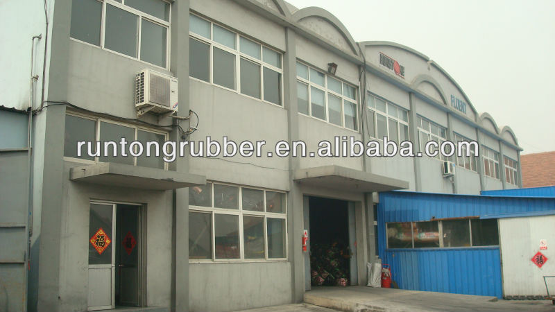 Qingdao Motorcycle Tires and Tube with Top Quality (80/100-14)