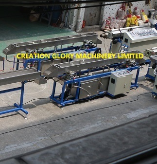 Hot Sale Automatic Plexiglass Rod Plastic Extruding Producing Machinery