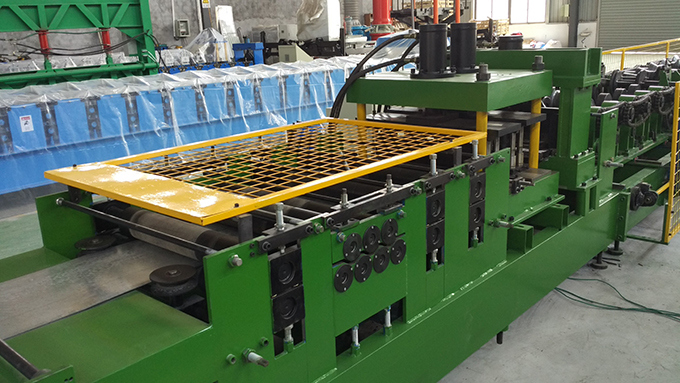 Roll Forming Machines C Z Purlin Exchangeable Type Forming Line