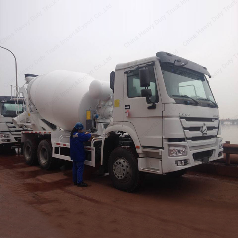 Sinotruk HOWO Competitive Concrete Mixer Truck, Concrete Transportation