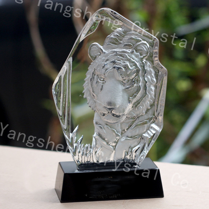 Crystal Lion Iceberg Crystal Trophy Award Gift Crystal Crafts