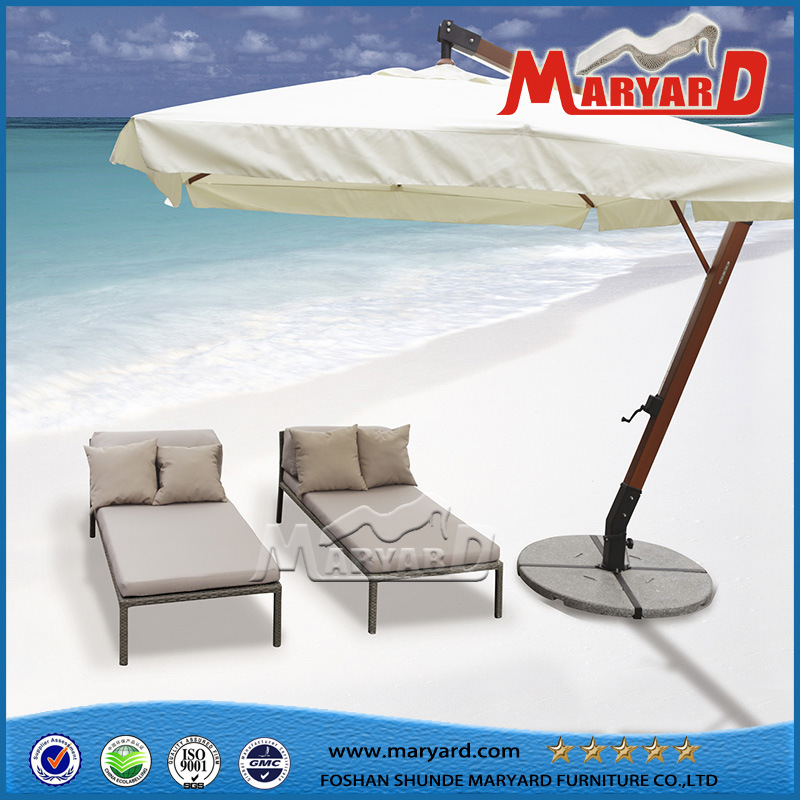 UV Resistant Garden Furniture Rattan Sun Lounger