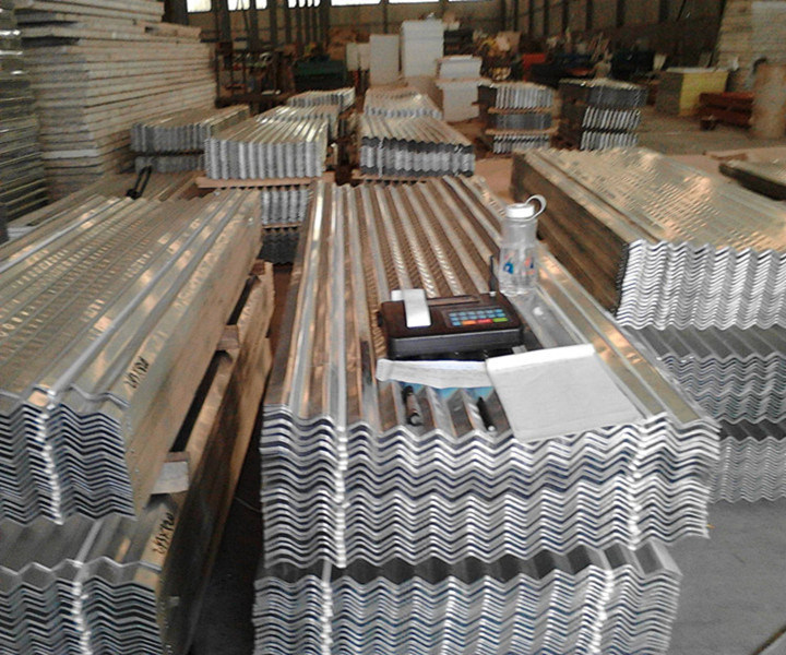 Galvanized Corrugated Roofing Steel Sheets 0.11mm for West Africa