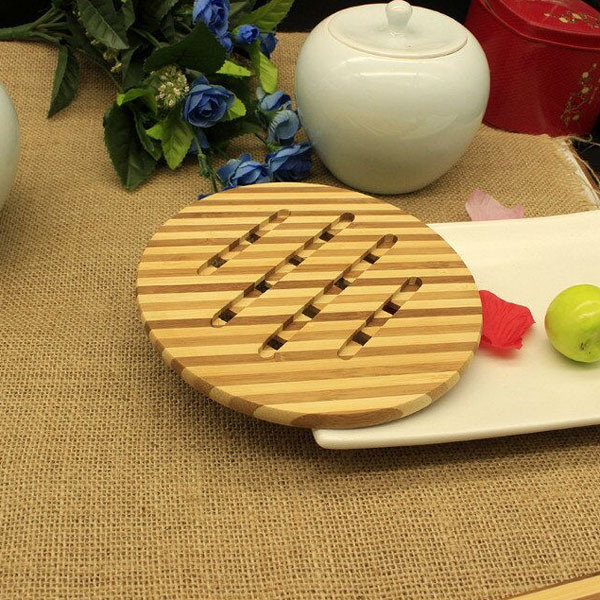 Environmentally Friendly and Durable Handmade Wooden Placemat