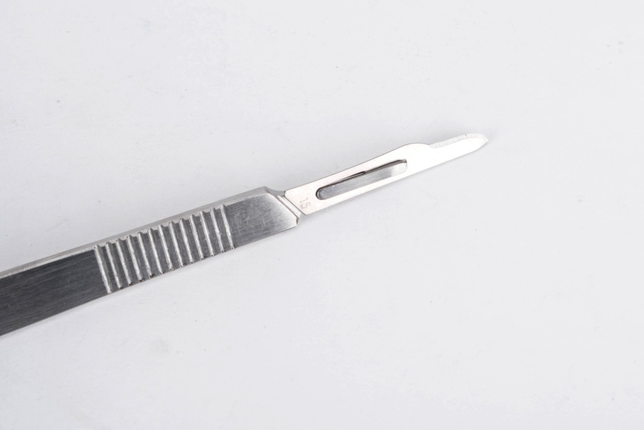 Dental Equipment Carbon Steel Surgical Blade with Different Specification