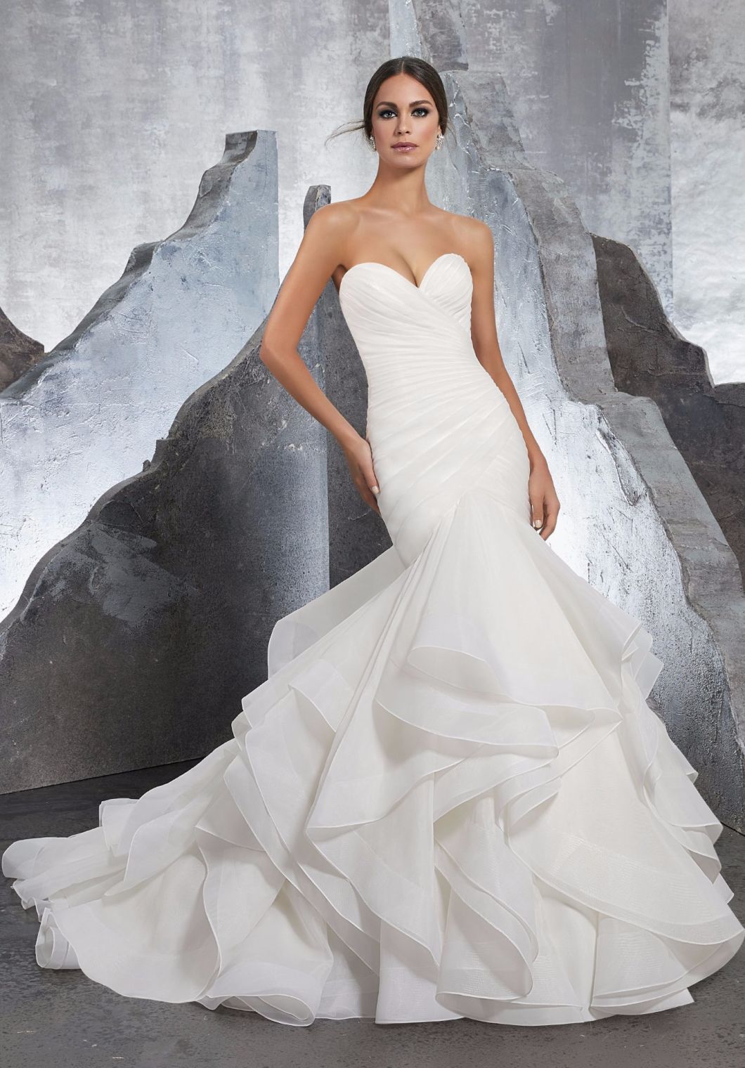 Hot Sale Strapless Organza Mermaid Bridal Women Ladies Wedding Dress (5604)