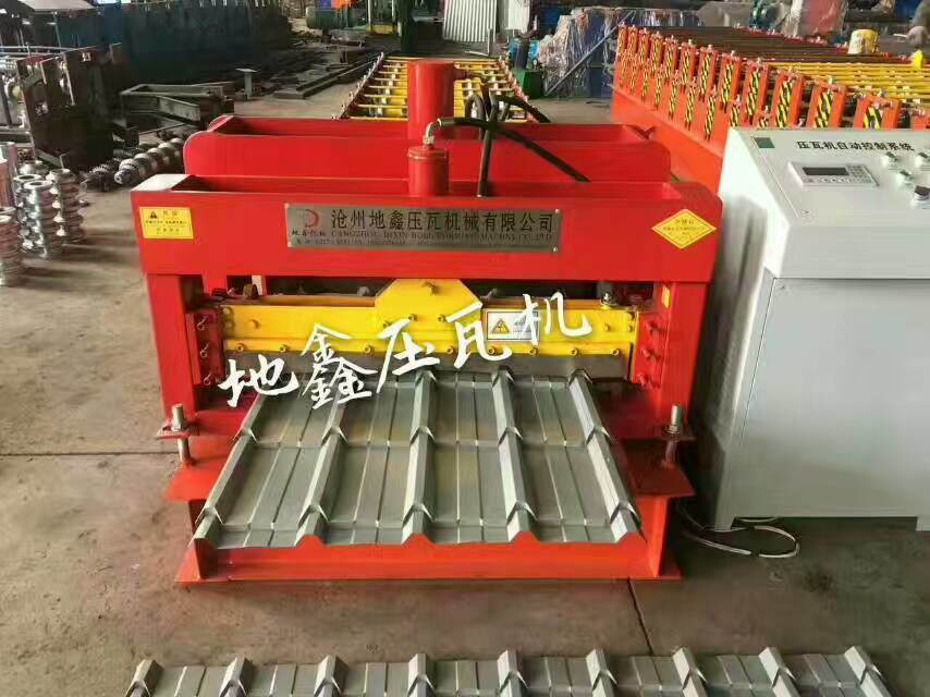 Dx Glazed Color Roof Tile Forming Machine