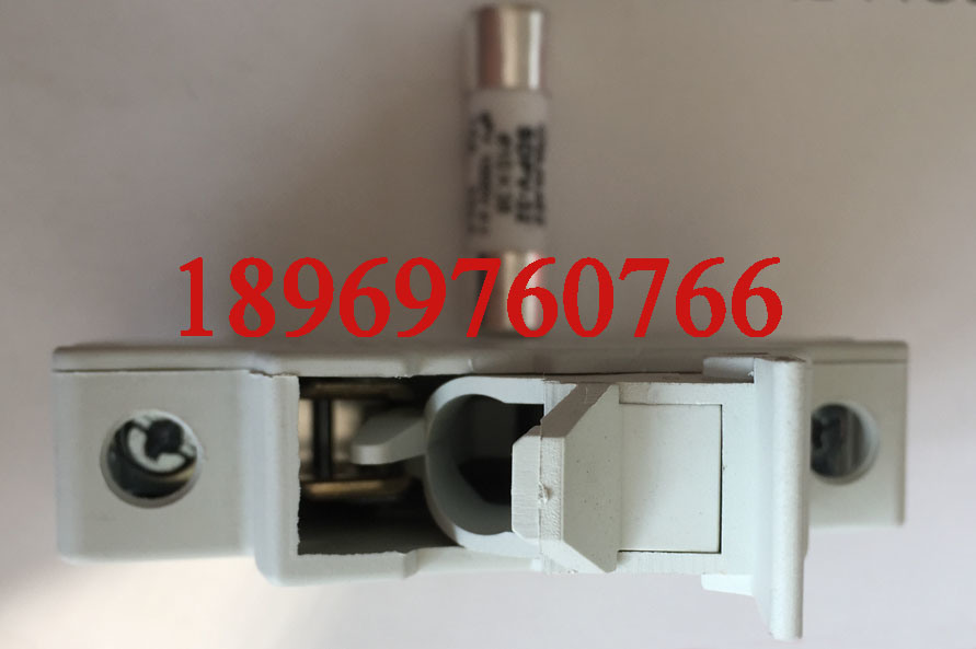 30A Fuse with 1000V DC Fuse Holder for PV Combiner Box Components