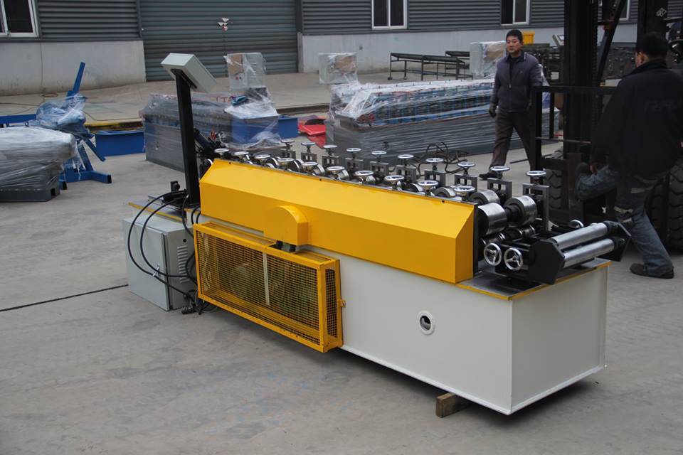 Dx Metal Stud Roll Forming Machine for Sale