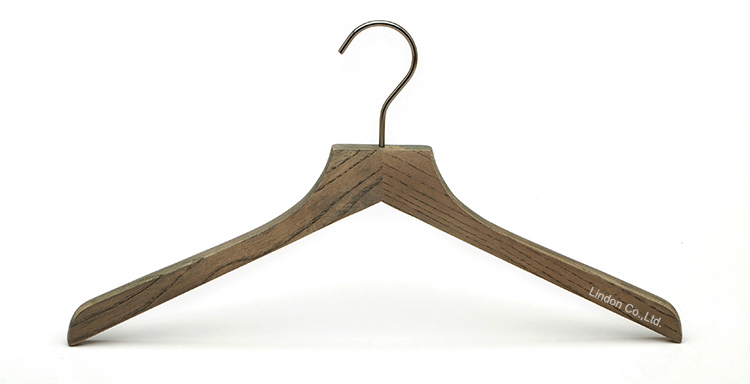Brass Hook and Flat Head Ash Wood Antique Clothes Hanger for Top