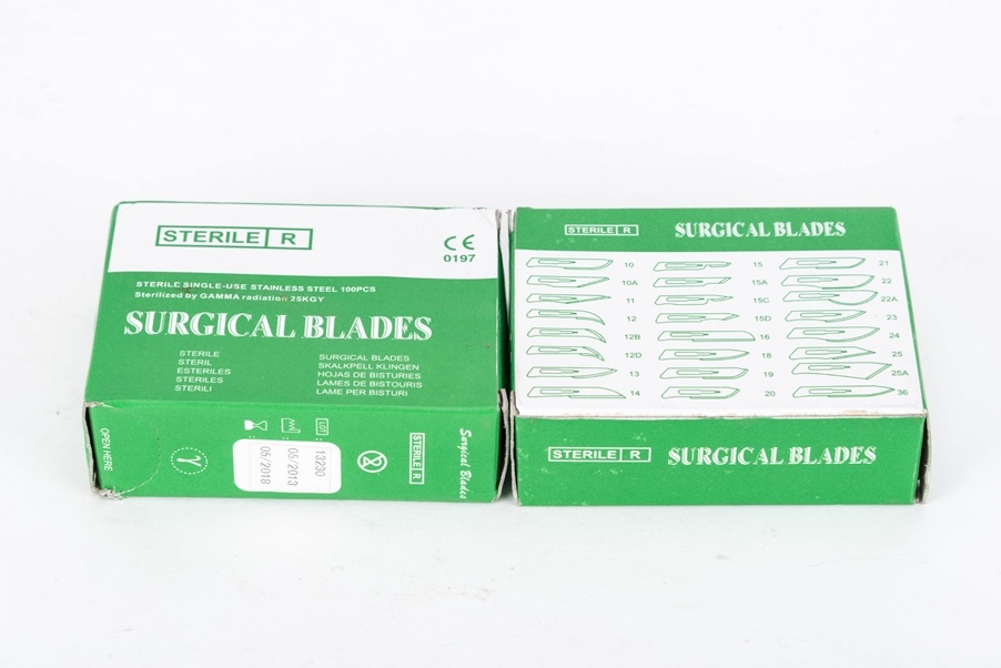 Dental Equipment Carbon Steel Surgical Blade with Different Specification