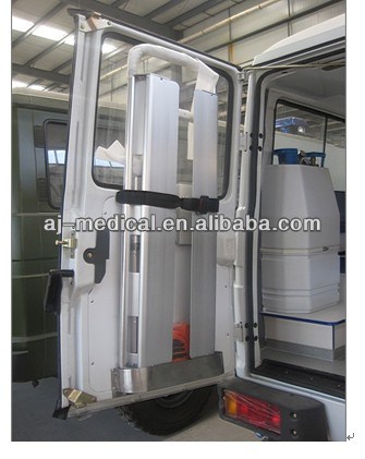 New 4WD off-Road Intensive Care LHD Ambulance Car Medical Equipment Urgent Equipments Medical Vehicle for Sale