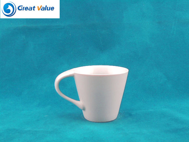 Promotional V Shape Porcelain Ceramic Coffee Cup with Customer Logo Design