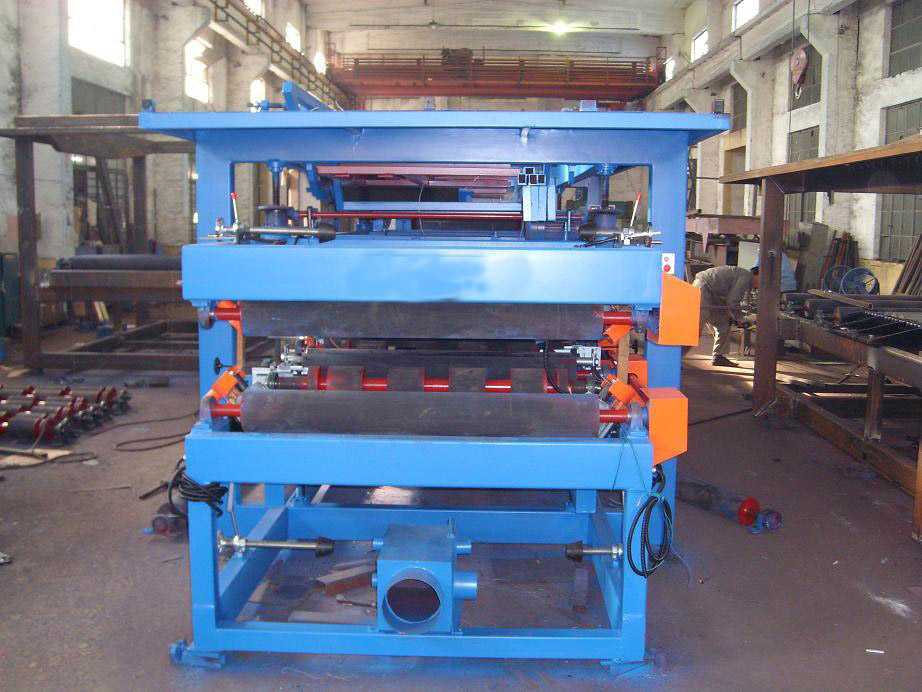 Light Weight EPS Wall and Roof Panel Machine, Sandwich Wall and Roof Panel Machine