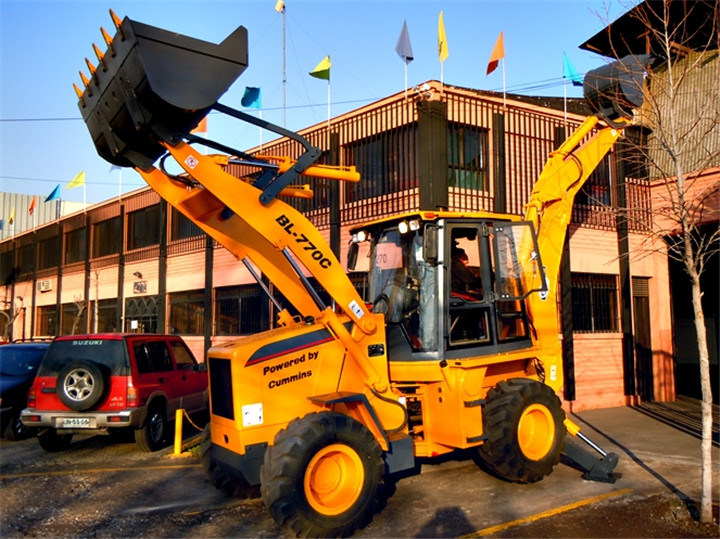 Mechanical 7 Ton Backhoe Loader Equipment with Hydraulic Hammer