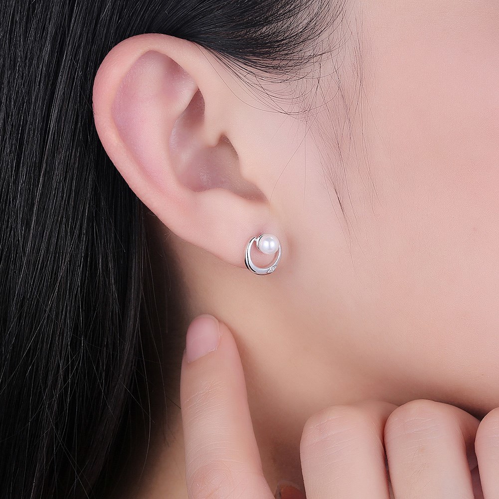 High Quality Fashion Girl 925 Sterling Silver Pearl Stud Earrings